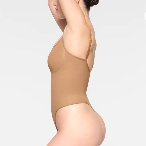 New Skims Seamless Sculpt Thong Bodysuit in Ochre - Picture 2 of 9